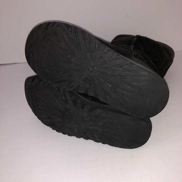 Winter snow ski Ugg Boots size 7 - Picture 4 of 6